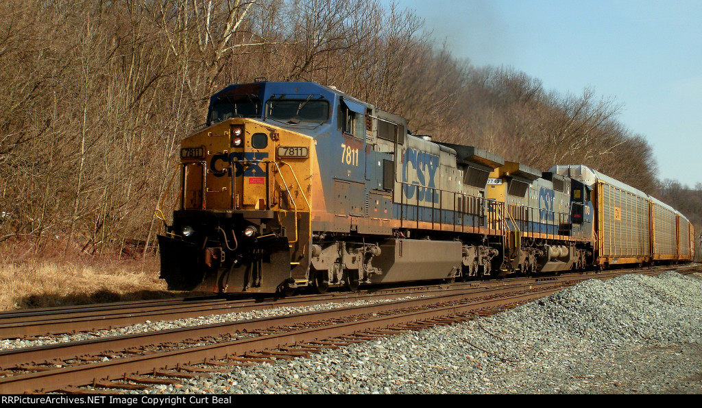 CSX 7811 and 7743